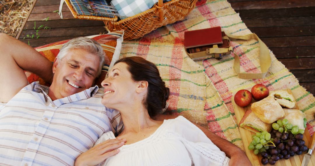 Happy Couple Enjoying Relaxing Outdoor Picnic