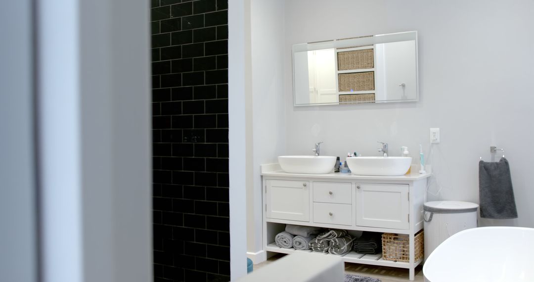 Modern Bathroom with Double Sinks and Minimalist Design - Free Images, Stock Photos and Pictures on Pikwizard.com