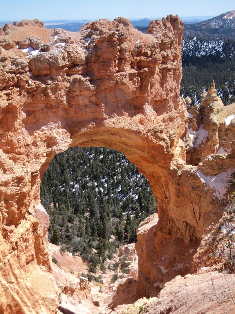 Natural Arch in Bryce Canyon National Park - Free Images, Stock Photos and Pictures on Pikwizard.com