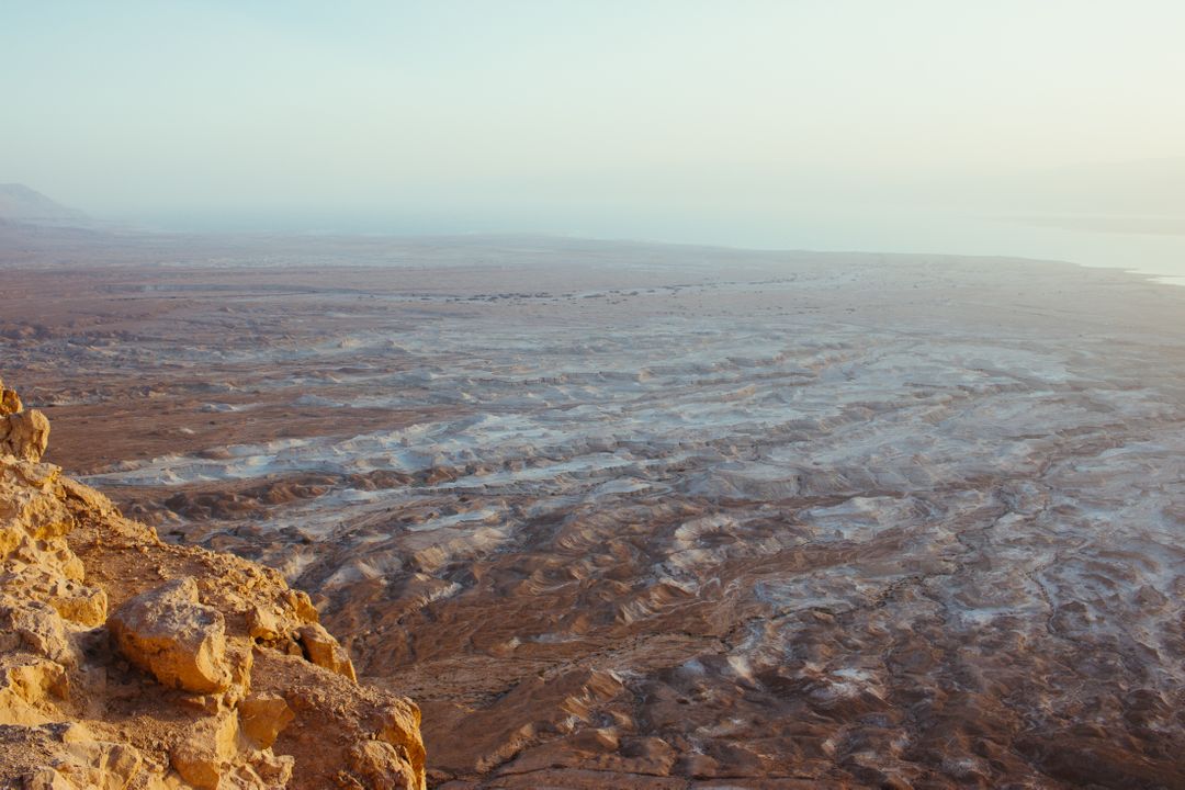 Scenic View of Expansive Desert Landscape at Dawn - Free Images, Stock Photos and Pictures on Pikwizard.com