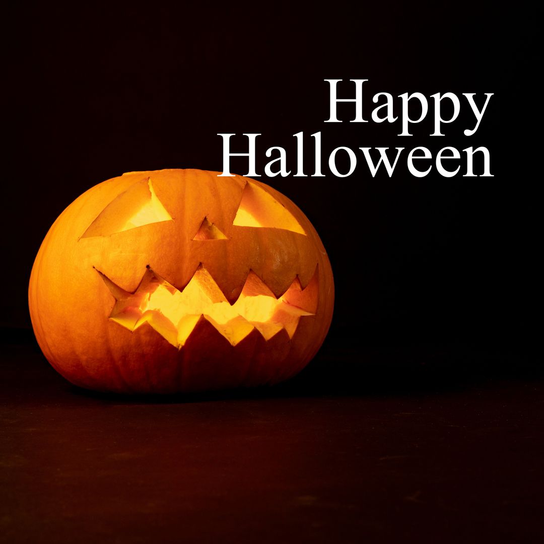 Glowing Jack O' Lantern with Happy Halloween Text on Black Background - Download Free Stock Templates Pikwizard.com