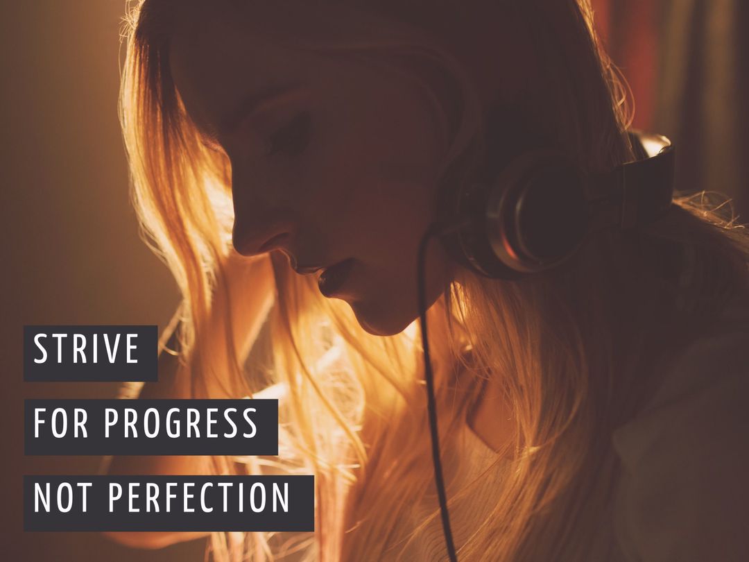 Focused Woman with Headphones and Motivational Message - Download Free Stock Templates Pikwizard.com