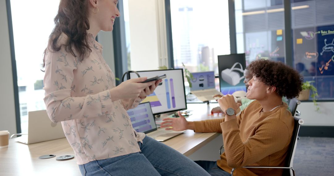 Dynamic Office Brainstorming Session with Technology Use