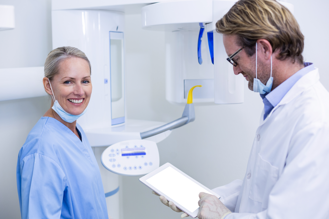 Transparent Dental Professionals Using Digital Technology - Download Free Stock Images Pikwizard.com