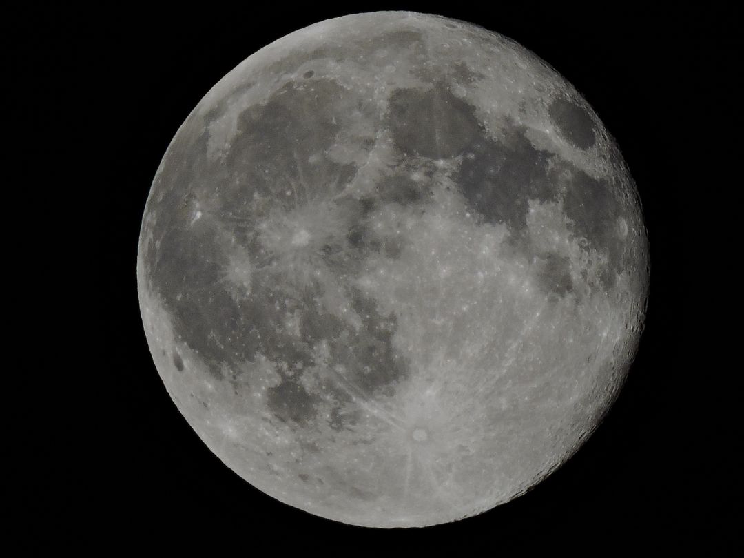 Full Moon Against Black Sky Showing Lunar Surface Details - Free Images, Stock Photos and Pictures on Pikwizard.com