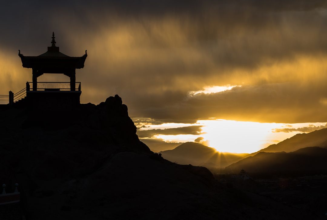 Scenic Mountaintop Pagoda at Sunset with Dramatic Sky - Free Images, Stock Photos and Pictures on Pikwizard.com