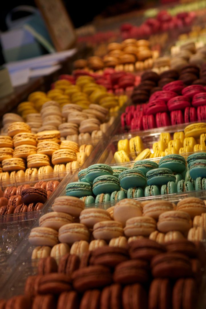 Close-Up of Colorful Array of Gourmet Macarons on Display - Free Images, Stock Photos and Pictures on Pikwizard.com