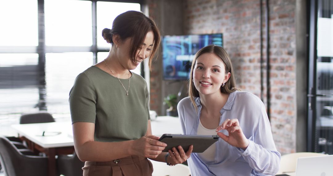 Collaborative Brainstorming Between Colleagues in Modern Office