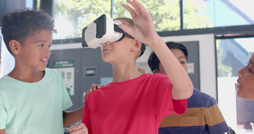 Children Exploring Virtual Reality Experiencing New Technology