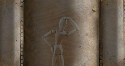 Mannequin figures as symbols of mental health reflection