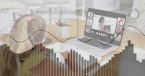 Online Learning Student Engaged in Virtual Classroom Dynamics