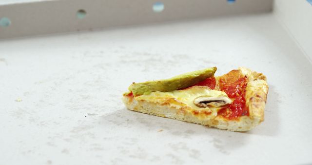 Single Slice of Pizza Left in Open Box Close-Up - Download Free Stock Images Pikwizard.com