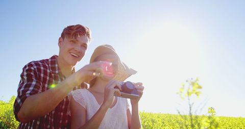 Joyful Couple Photography in Sunny Countryside