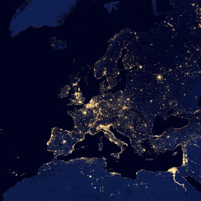 Ideal for educational and scientific content, presentations, and infographics showcasing Europe’s urbanization and light pollution. Excellent for geography and space studies material, as well as for illustrating global human activity patterns from a space perspective.