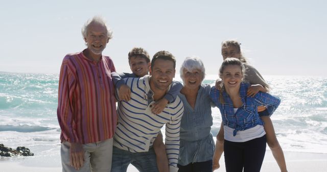 Multi-Generational Family Enjoying Summer Beach Vacation - Download Free Stock Images Pikwizard.com