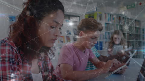 Students Engaging with Technology in a Collaborative Learning Environment