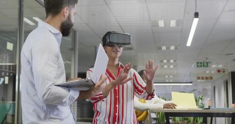 Collaborative Teamwork with VR Technology in Modern Office