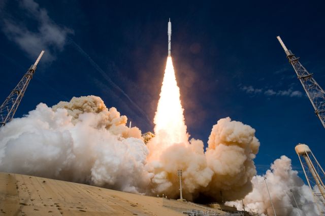 Ares I-X Rocket Lifts Off from Kennedy Space Center in Dramatic Launch - Download Free Stock Photos Pikwizard.com