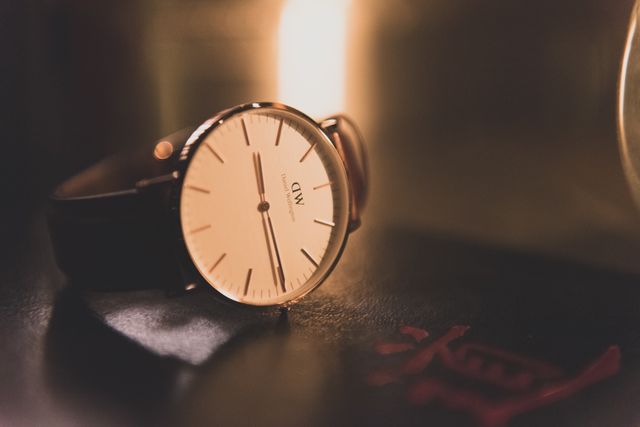 Watch wristwatch timepiece clock - Download Free Stock Photos Pikwizard.com