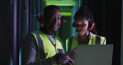 It engineers monitoring servers with laptops