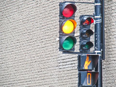 Traffic signal and pedestrian countdown timer