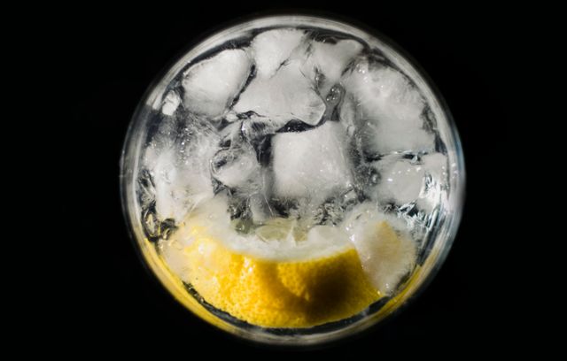 Refreshing Glass of Ice Water with Lemon Slice - Download Free Stock Photos Pikwizard.com