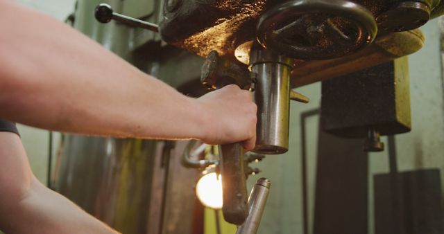 Worker Operating Heavy Machining Equipment in Workshop - Download Free Stock Images Pikwizard.com