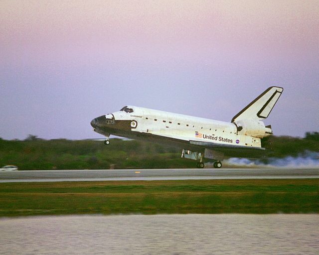KENNEDY SPACE CENTER, FLA. -- In the waning light after sundown, Space Shuttle Endeavour touches down on KSC's Shuttle Landing Facility Runway 33 to complete the 11-day, 5-hour, 38-minute-long STS-99 mission. At the controls are Commander Kevin Kregel and Pilot Dominic Gorie. Also onboard the orbiter are Mission Specialists Janet Kavandi, Janice Voss, Mamoru Mohri of Japan and Gerhard Thiele of Germany. Mohri is with the National Space Development Agency (NASDA) and Thiele is with the European Space Agency. The crew are returning from the Shuttle Radar Topography Mission after mapping more than 47 million square miles of the Earth's surface. Main gear touchdown was at 6:22:23 p.m. EST Feb. 22 , landing on orbit 181 of the mission. Nose gear touchdown was at 6:22:35 p.m.. EST, and wheel stop at 6:23:25 p.m. EST. This was the 97th flight in the Space Shuttle program and the 14th for Endeavour, also marking the 50th landing at KSC, the 21st consecutive landing at KSC, and the 28th in the last 29 Shuttle flight
