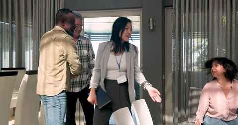 Inclusive group therapy session: multigenerational engagement