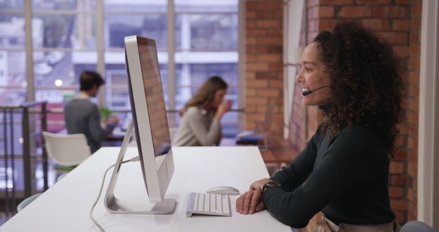 Customer Service Representative at Work in Modern Office - Download Free Stock Images Pikwizard.com