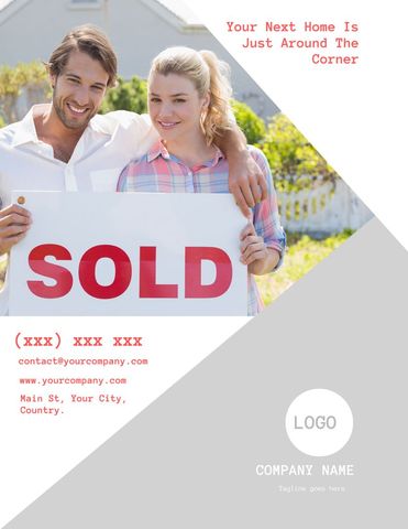 smiling couple holding sold sign celebrating new house purchase - Download Free Stock Templates Pikwizard.com