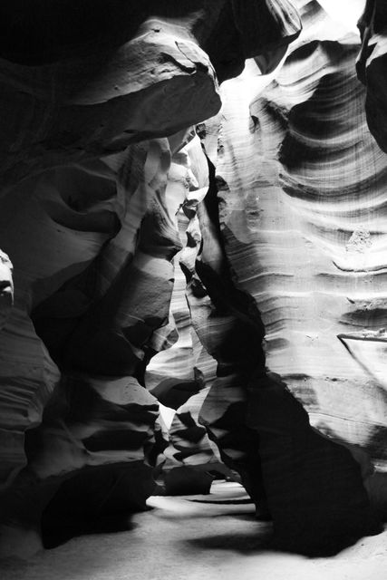 Sunlight Illuminating Antelope Canyon Walls - Download Free Stock Photos Pikwizard.com