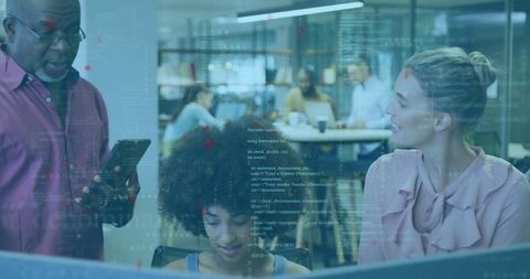 Diverse Team Collabora pang in Open-Plan Office Workspace