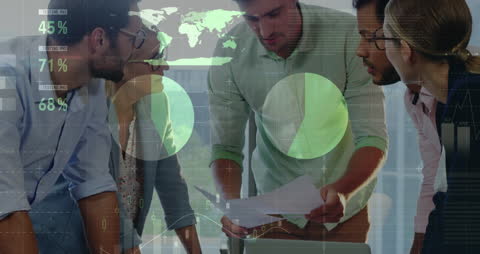 Dynamic Team Analyzing Data with Overlapping Financial Graphics