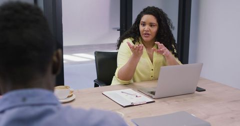 Business team meeting in modern office, collaboration concept