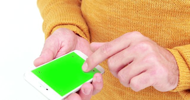 Hands Using Smartphone with Green Screen for Mockup Design - Download Free Stock Images Pikwizard.com