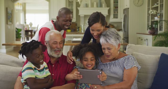 Multigenerational Family Enjoying Tablet Time Together - Download Free Stock Images Pikwizard.com