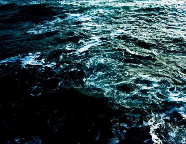 Dramatic Ocean Waves with Dark Water and White Foam - Download Free Stock Photos Pikwizard.com
