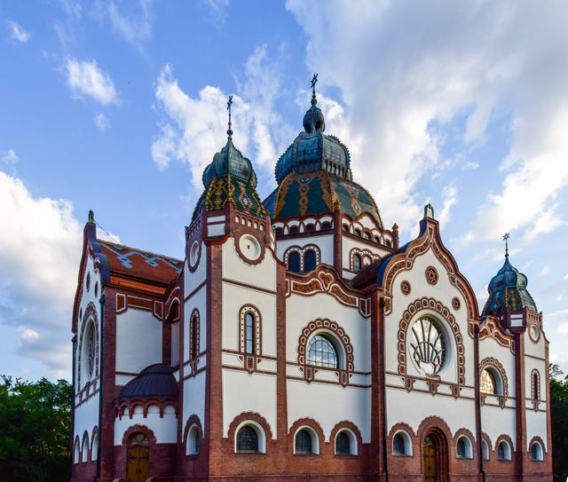 This synagogue’s striking architecture, bathed in sunset light, makes it suitable for topics about historic buildings, places of worship, and picturesque European landmarks. Its ornate design and domed roofs can symbolize heritage, architecture, and spirituality. A perfect fit for travel blogs, cultural heritage sites, and educational material on religious structures.