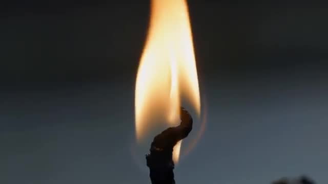 Flickering Flame Illumination on Twisted Wick
