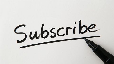 Subscribe handwritten underlining with black marker on white background for call to action