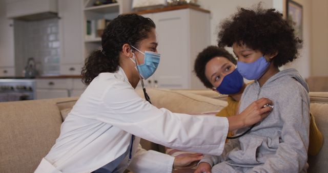 Female Doctor Examining Child with Stethoscope at Home - Download Free Stock Images Pikwizard.com