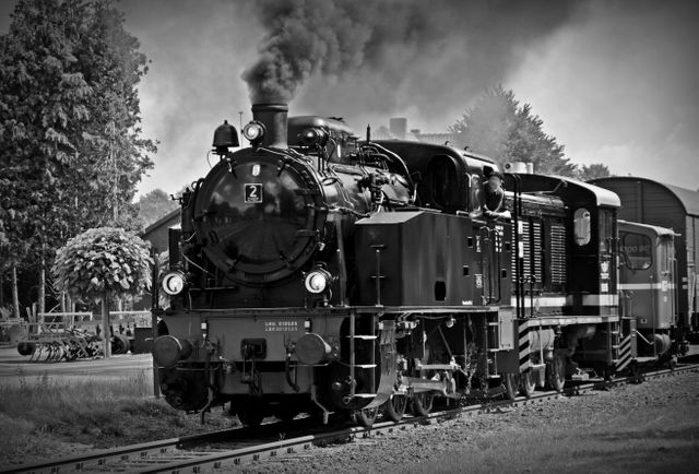 Vintage Steam Train Traveling Through Countryside - Download Free Stock Photos Pikwizard.com