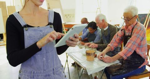 Creative Pottery Workshop Inspiring Diverse Generations