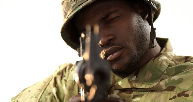 Focused Soldier Aiming Gun During Military Training - Download Free Stock Images Pikwizard.com