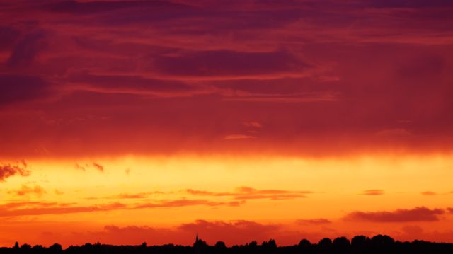 Dramatic Sunset with Fiery Red and Orange Sky - Download Free Stock Photos Pikwizard.com