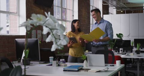 Business Team Collaboration and Technology Communication