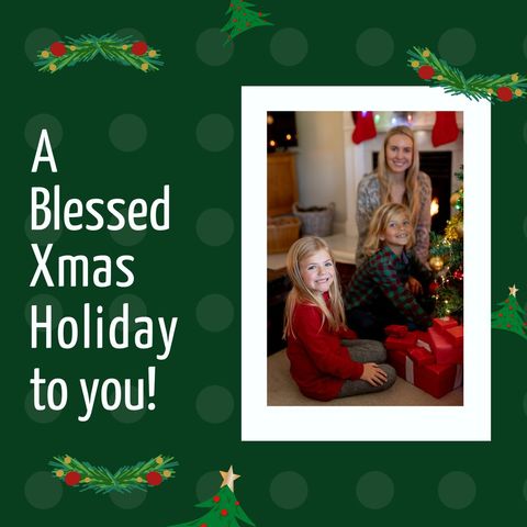 Christmas Greetings with Family and Festive Setting - Download Free Stock Templates Pikwizard.com