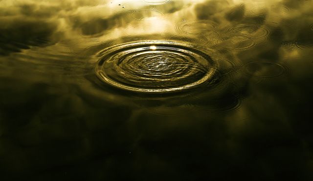 Serenity of Water Ripples Reflecting Evening Sky - Download Free Stock Photos Pikwizard.com