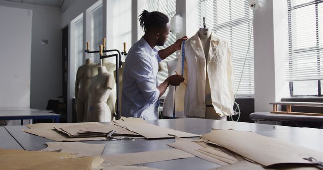 Fashion Designer Draping a Jacket on Mannequin in Studio - Download Free Stock Images Pikwizard.com